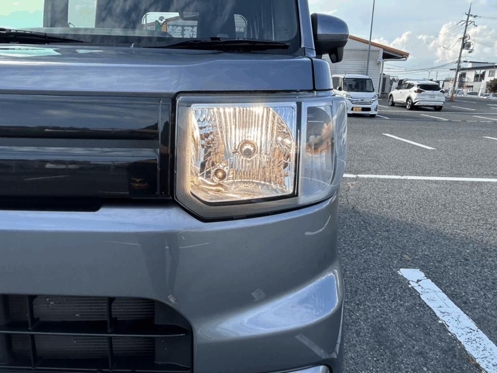 ウェイクのヘッドライト